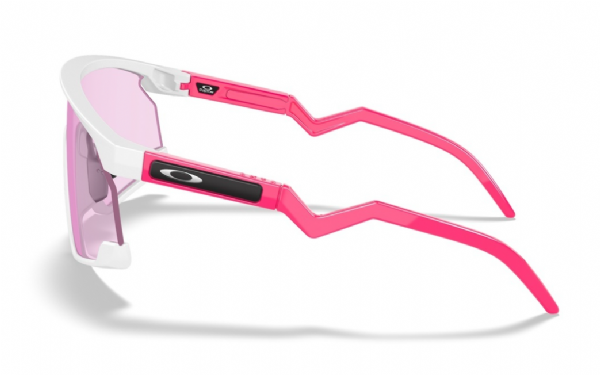 Oakley Custom BXTR Polished Clear-Neon Pink/ Prizm Low Light zijkant
