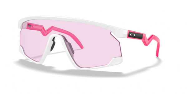 Oakley Custom BXTR Polished Clear-Neon Pink/ Prizm Low Light voorzijde schuin