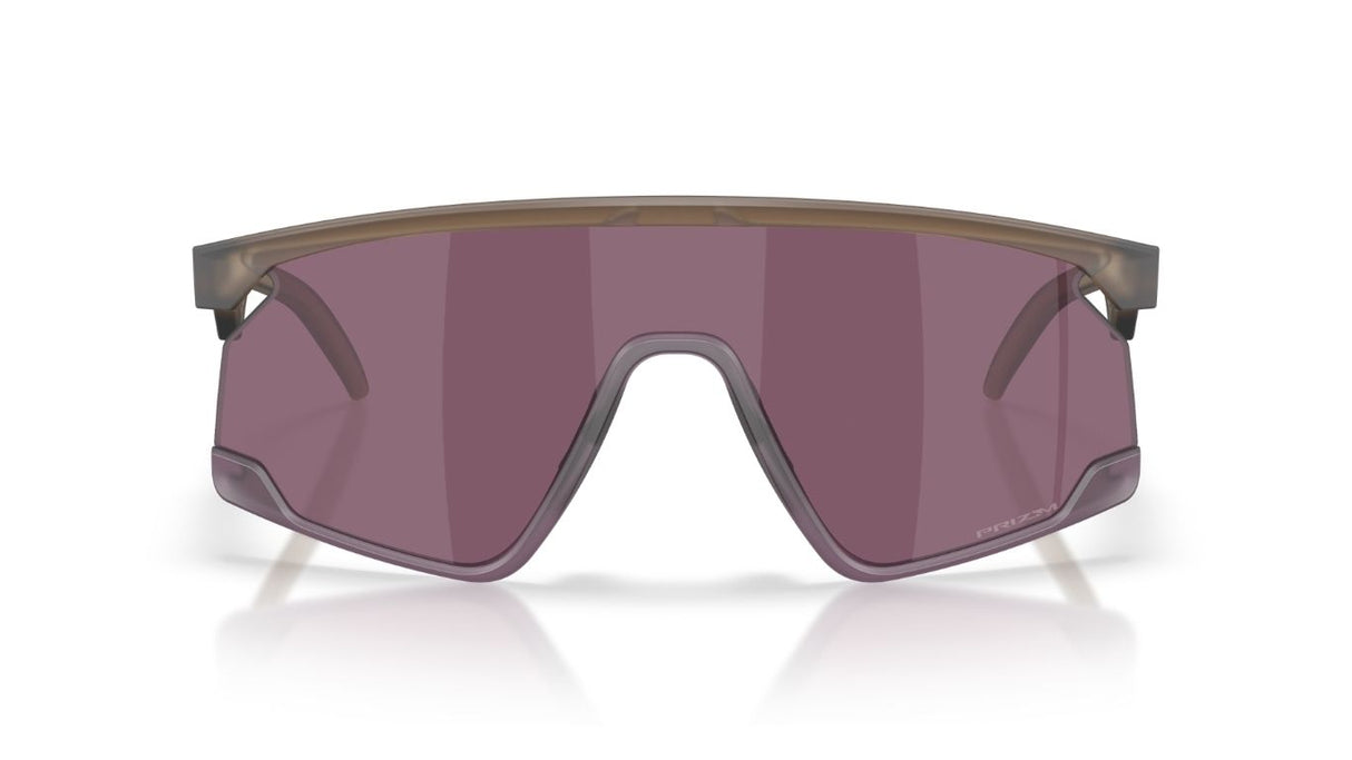 Oakley-BXTR-Matte-Brown-Smoke-Prizm-Road-Black