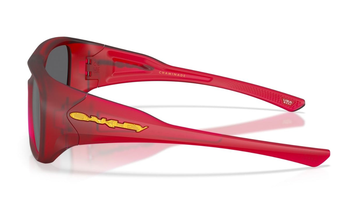 Oakley-Chaminade-Patrick-Maholmes-Matte-Transparant-Red-Prizm-Black