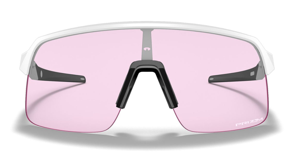 Oakley-Custom-Sutro-Lite-Matte-White-Prizm-Low-Light-Vooraanzicht