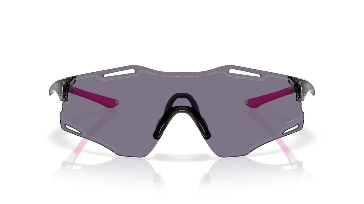 Oakley Cybr Zero Polished Carbon Prizm Grey voorzijde