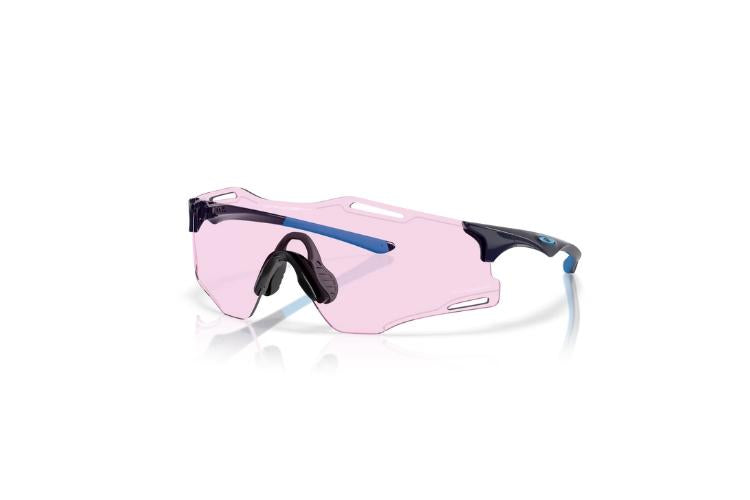 Oakley-Cybr-Zero-lifestyle-collectiefoto