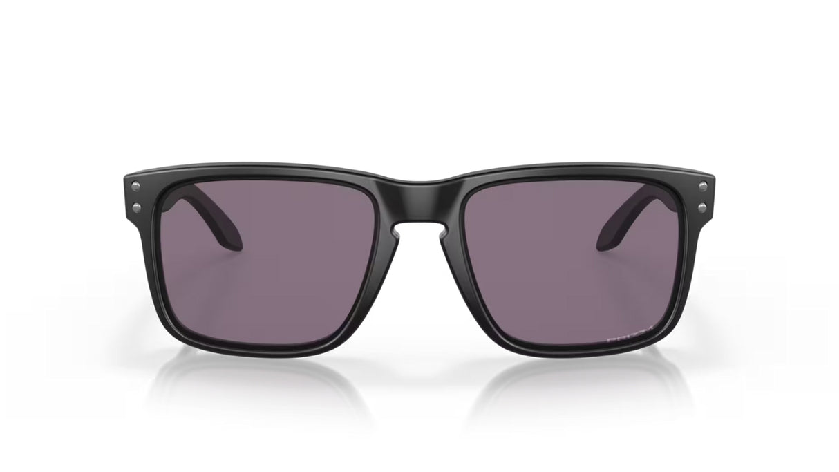 Oakley-Holbrook-Matte-Black-Prizm-Grey-vooraanzijde