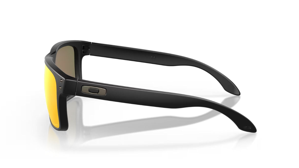 Oakley Holbrook Matte Black/ Prizm Ruby zijaanzicht