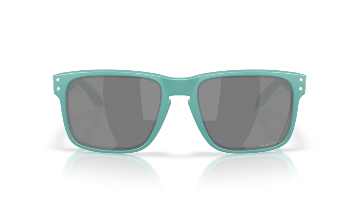 Oakley Holbrook Matte Pacific/ Prizm Black vooraanzicht