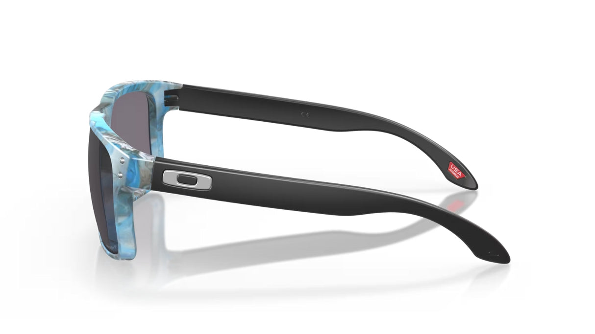 Oakley-Holbrook-Santuary-Swirl-Prizm-Grey-Polarized-zijaanzicht