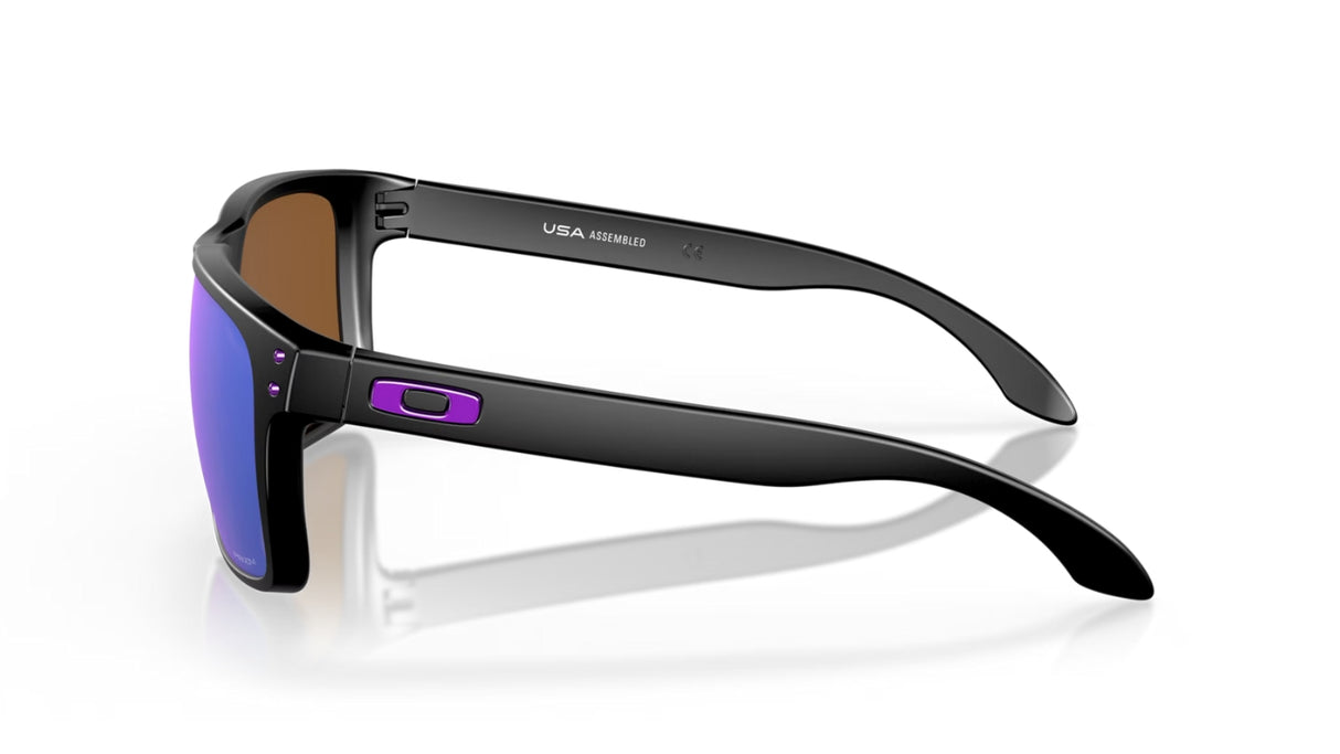 Oakley Holbrook XL Matte Black Prizm Violet zijaanzicht