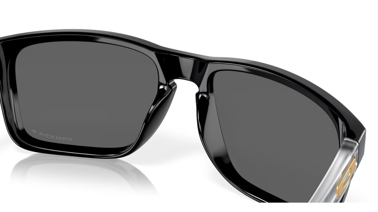 Oakley Holbrook XL Polished Black Prizm Black Polarized achterzijde schuin
