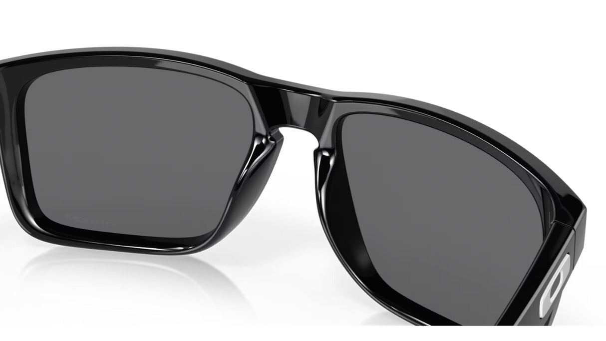 Oakley Holbrook XL Polished Black Prizm Black achterzijde schuin