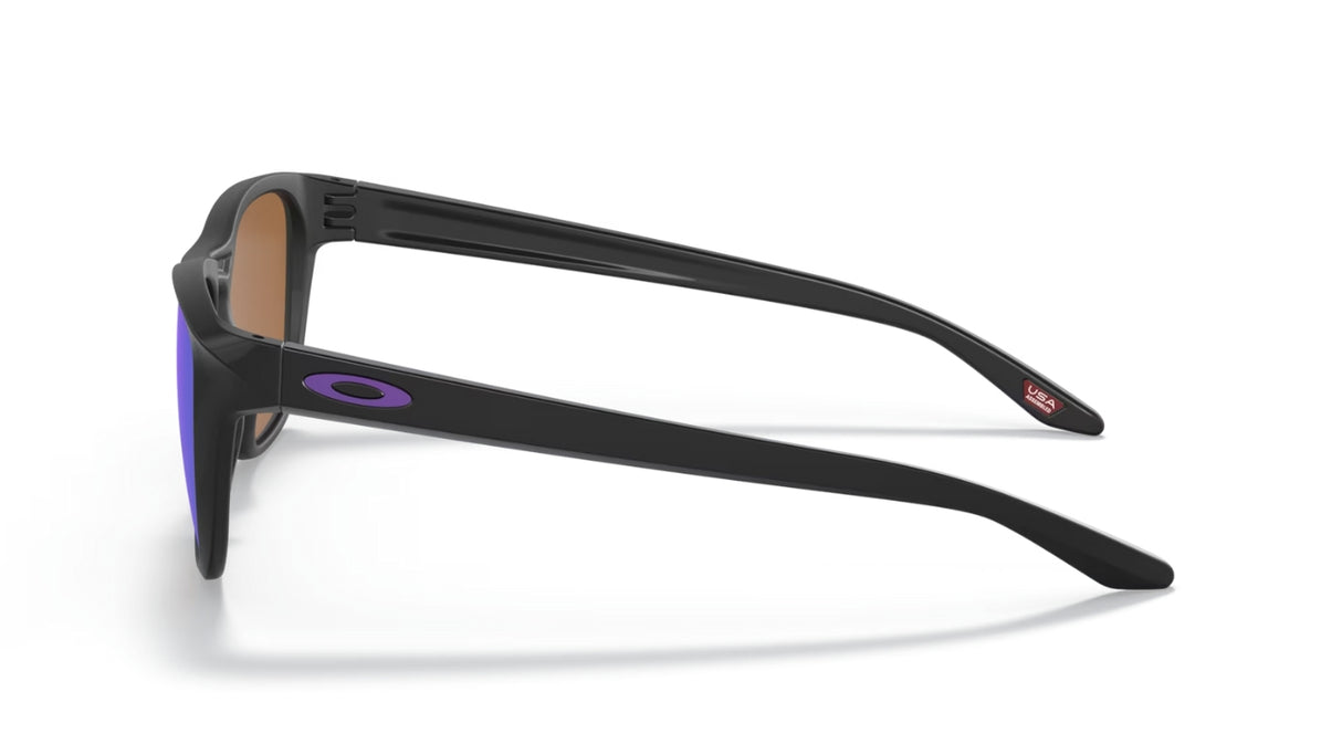 Oakley Manorburn Matte Black Prizm Violet zijaanzicht