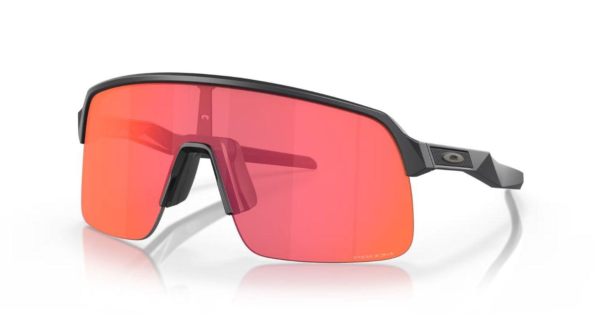 Oakley-Matte-Carbon-Prizm-Trail-Torch-Nieuw1
