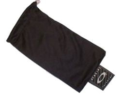 Oakley-Micro-Bag-Large-Black-1-stuks