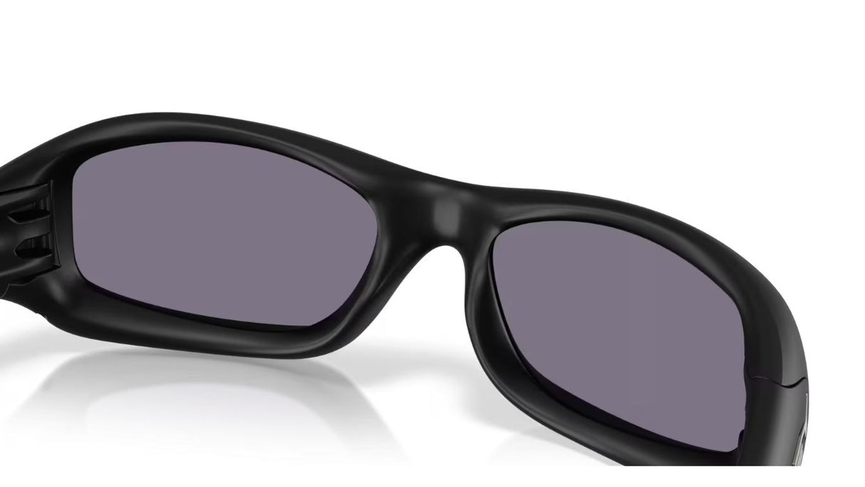 Oakley-Muzm-Fatcat-Matte-Black-Prizm-Grey-Achterzijde