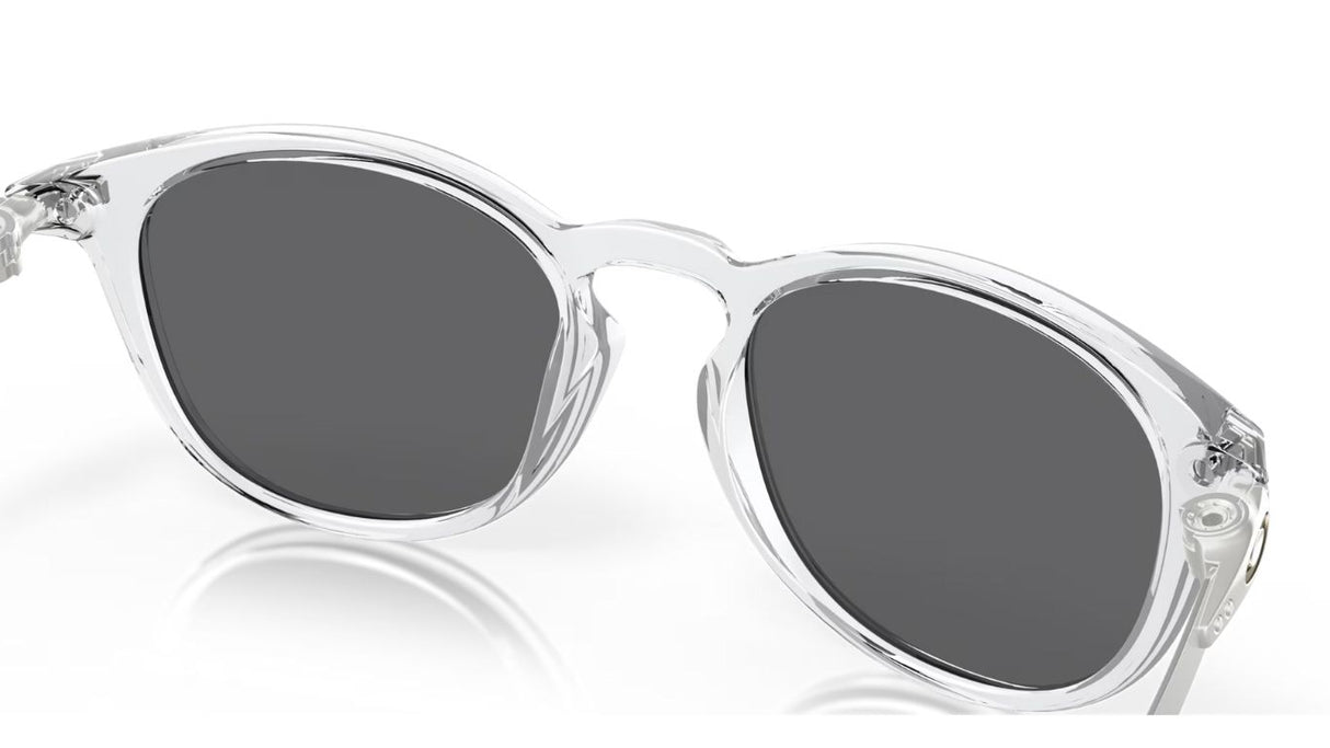 Oakley Pitchman R Polished Clear Prizm Black achterzijde nabij