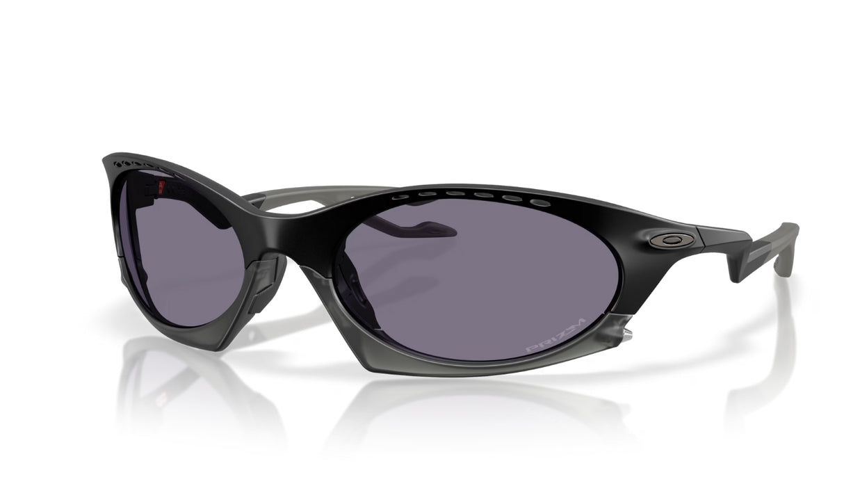 Oakley Plantaris Matte Black Prizm Grey Voorkant Scheef