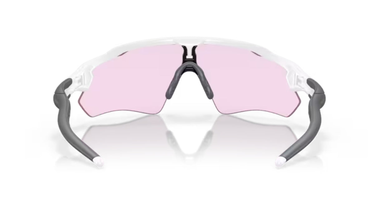 Oakley Radar EV Path Matte White/ Prizm Low Light achteraanzicht