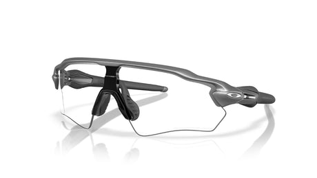 Oakley-Radar-EV-S-Path-Steel-Clear-To-Black-Photochromic