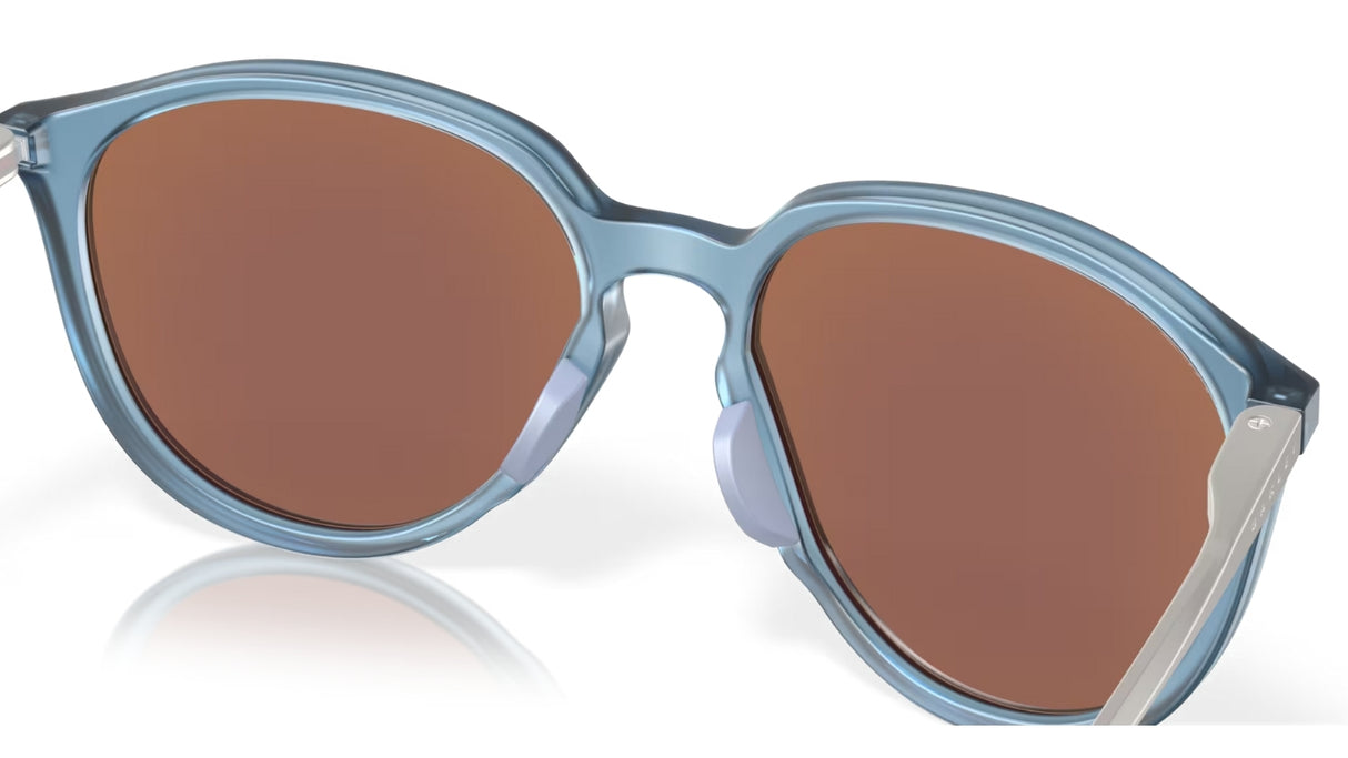 Oakley Sielo Matte Transl. Stonewash/ Prizm Deep Water Polarized schuin