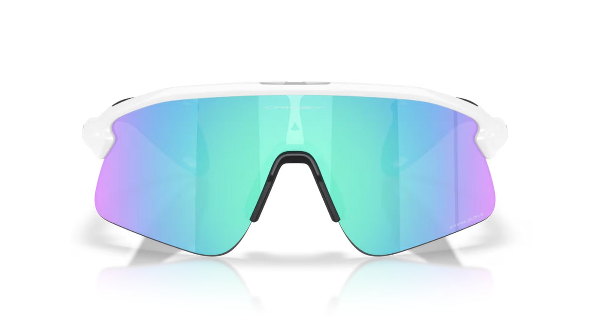Oakley-Stunt-Devil-Matte-White-Prizm-Sapphire-voorzijde