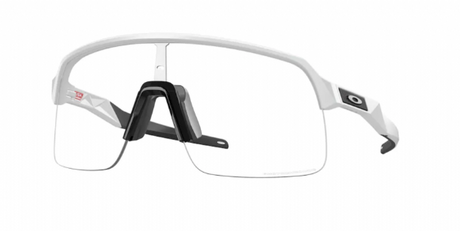 Oakley-Sutro-Lite-Matte-White-Clear-to-black-Photochromic