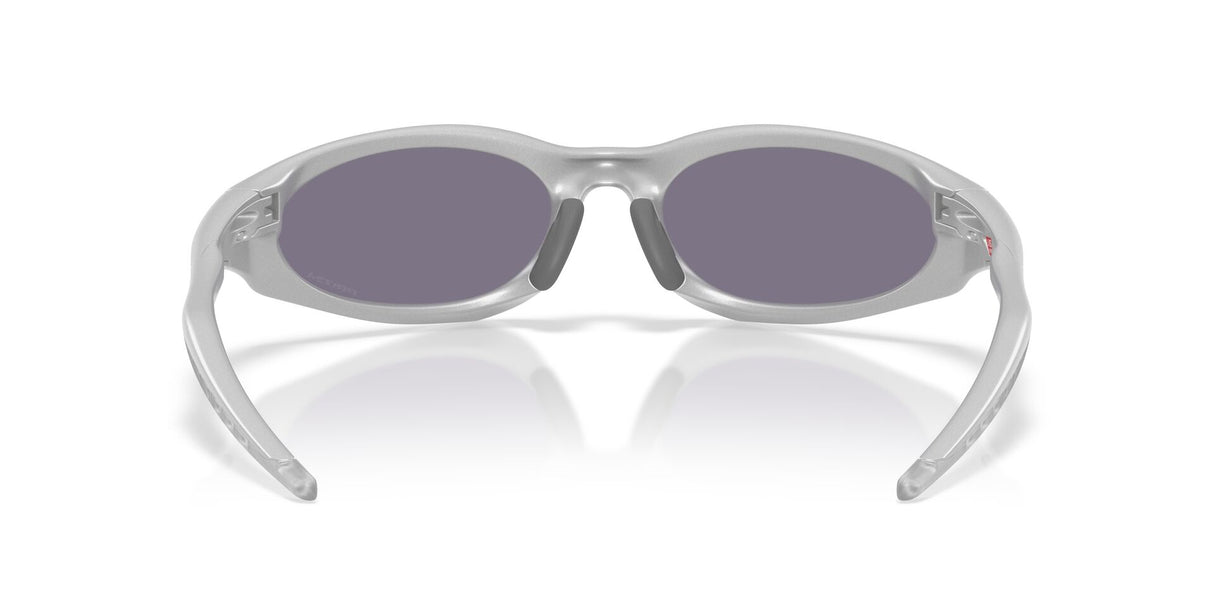 Oakley-Suture-Coat-X-Silver-Prizm-Grey