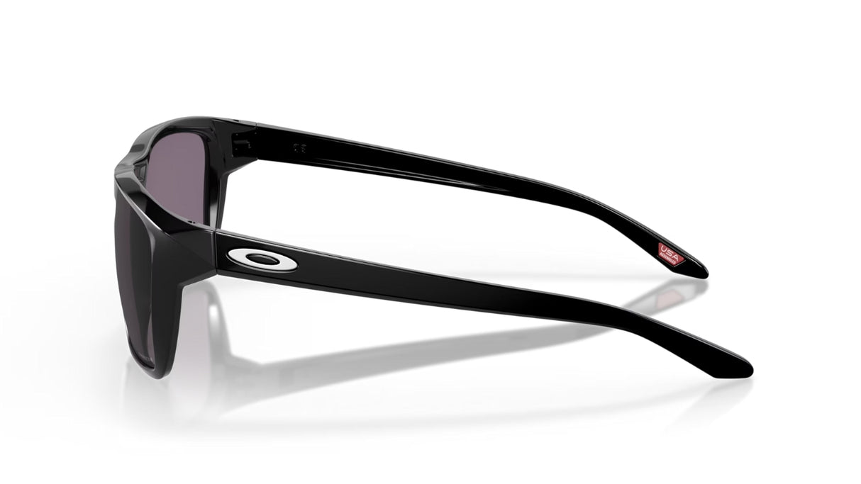 Oakley Sylas M (medium) Polished Black Prizm Grey zijaanzicht