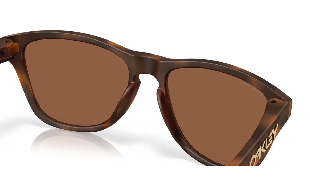 Oakley Frogskins S (small) Matte Tortoise Prizm Tungsten achterzijde