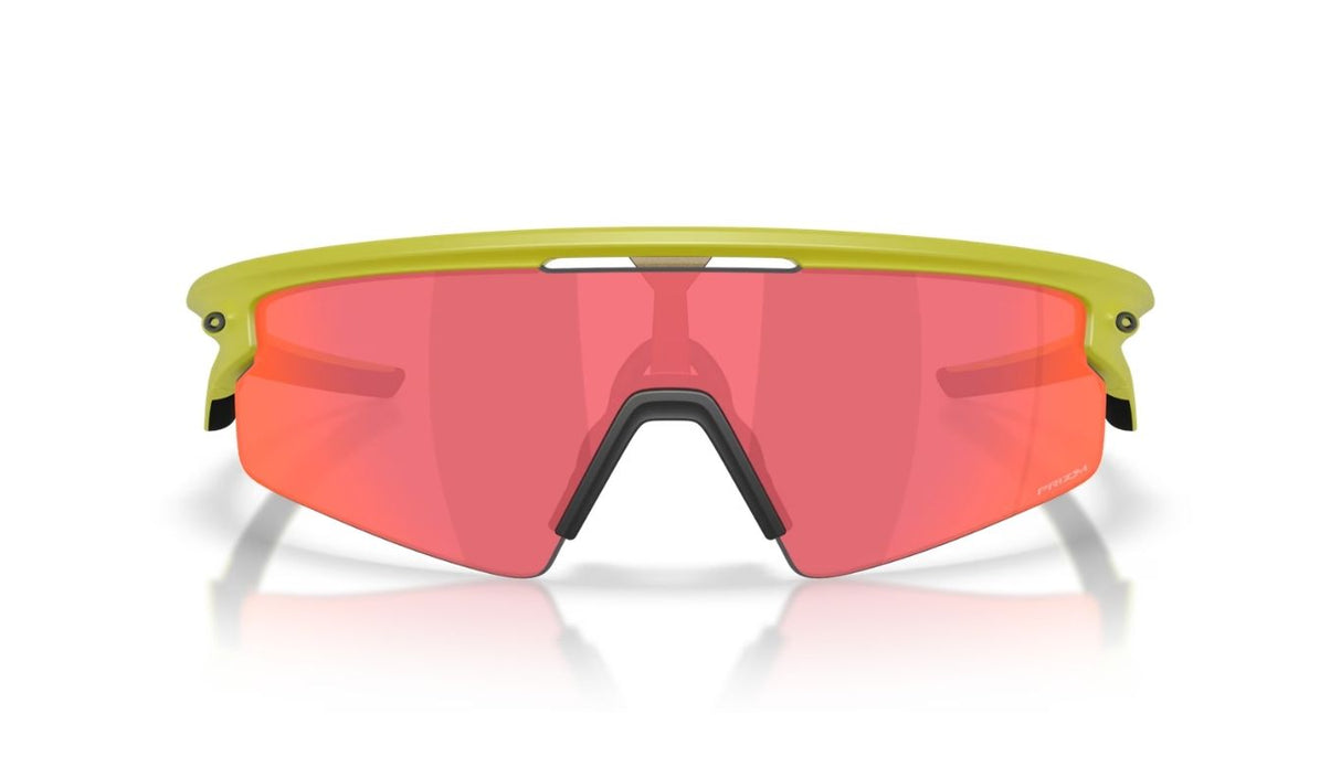 Oakley-sphaera-strike-matte-cactus-prizm-trail-torch-02