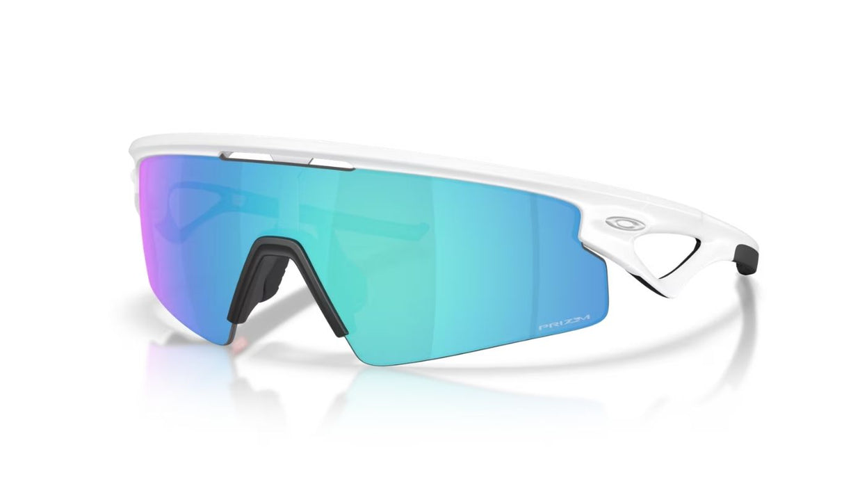Oakley-sphaera-strike-matte-white-prizm-sapphire-01