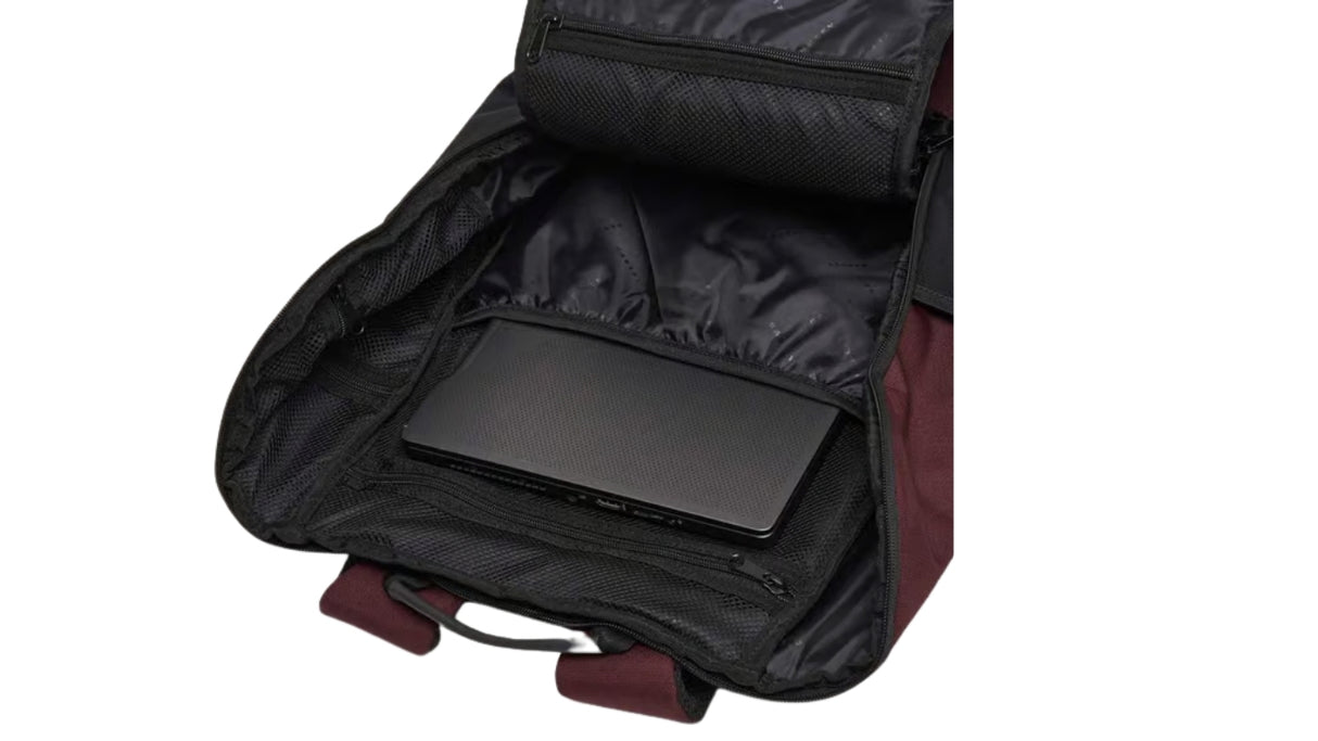 Oakley Urban Path RC 20L Backpack/ Grenache