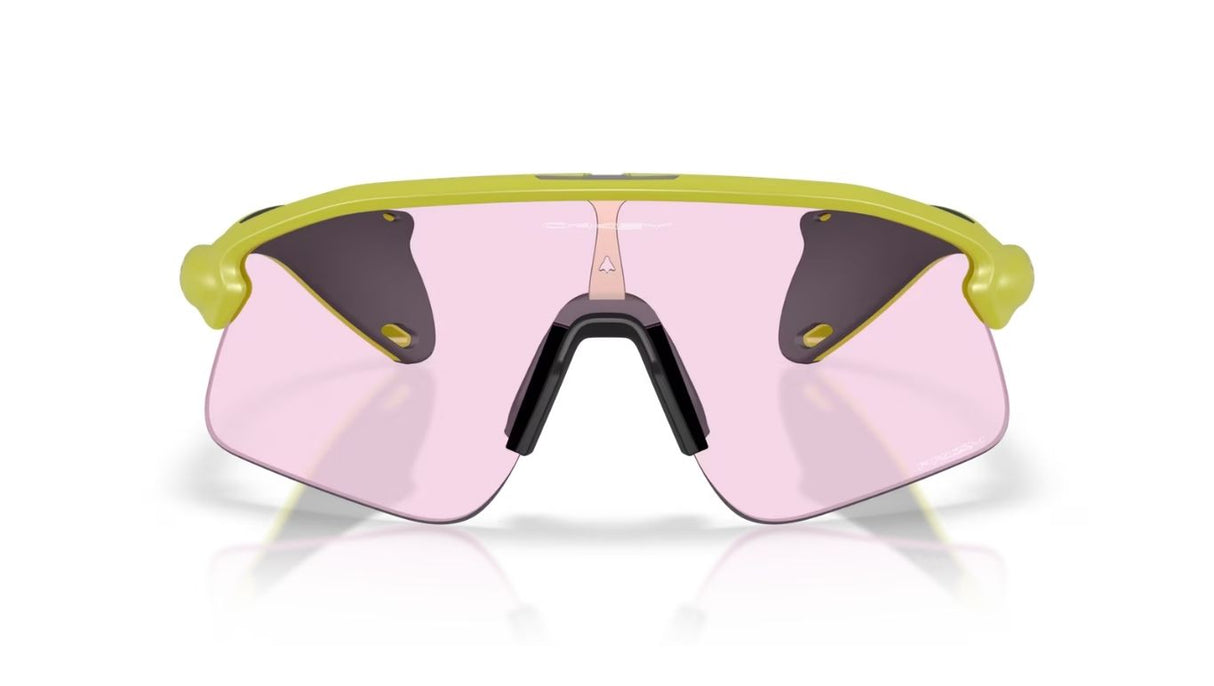 Oakley-stunt-devil-matte-cactus-prizm-low-light-02