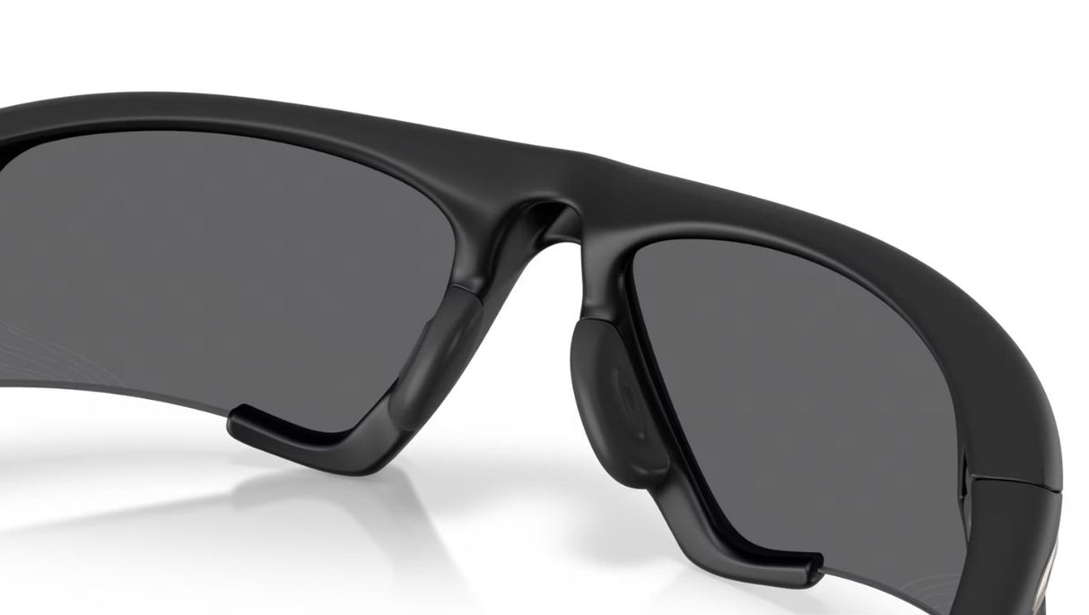 Oakley-Suture-Jacket-Matte-Black-Prizm-Black-04