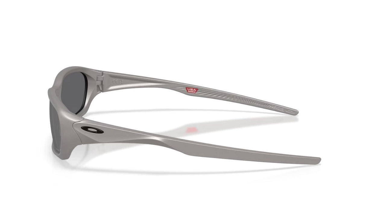 Oakley-terraforma-titanium-prizm-black-03