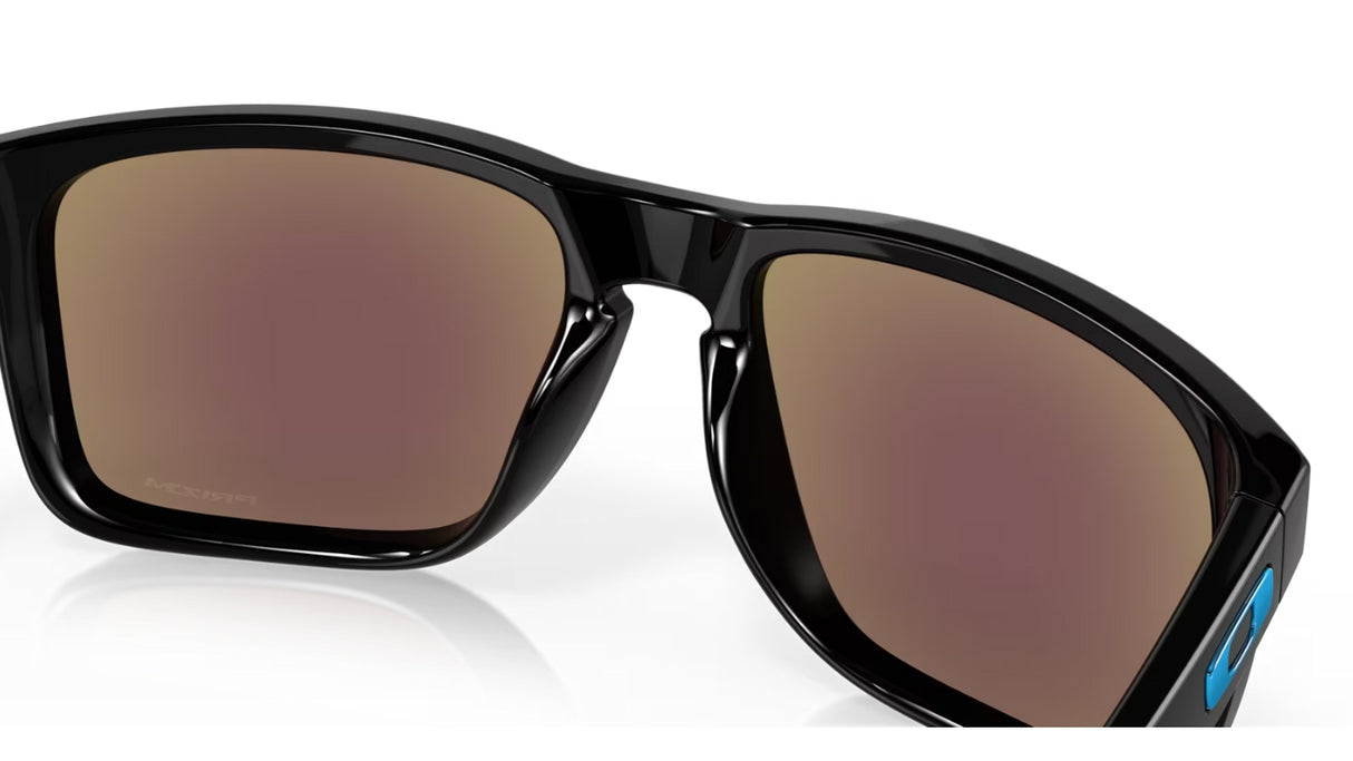 Oakley Holbrook XL Polished  Black  Prizm Sapphire achterzijde schuin