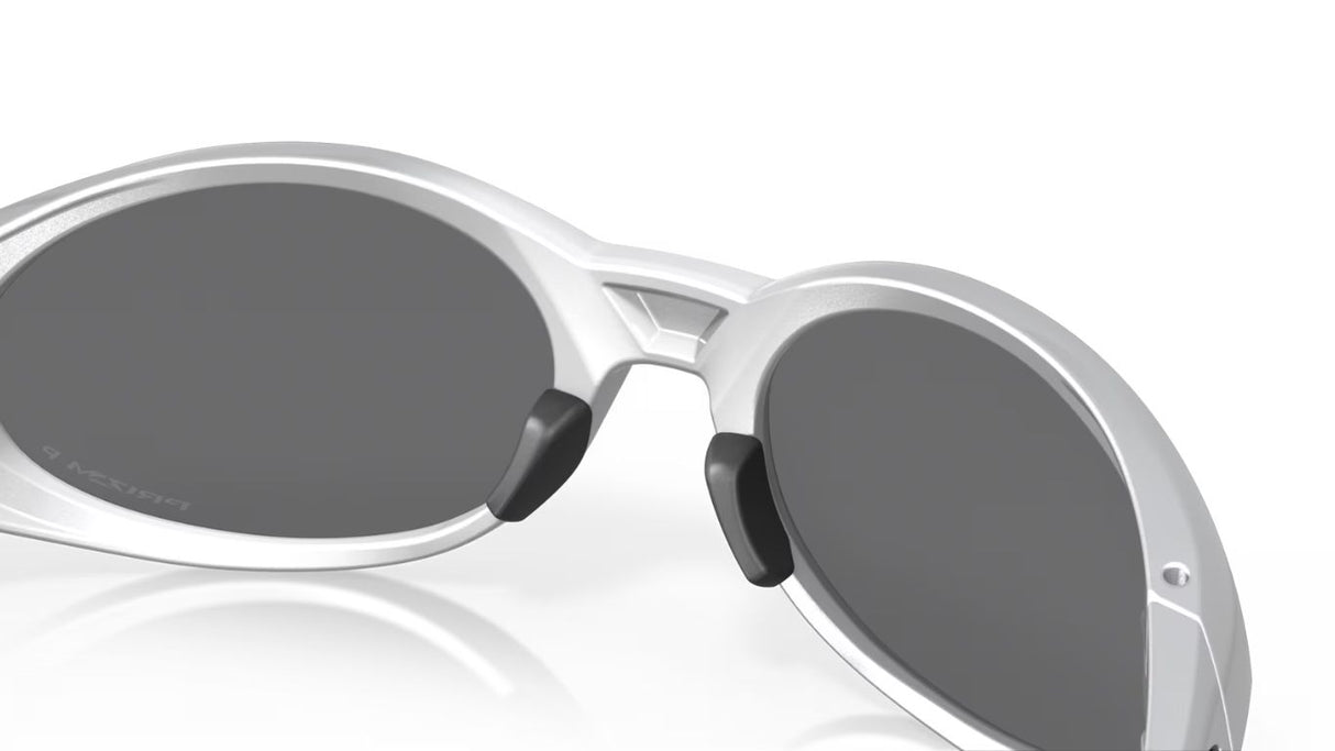 Oakley-eye-jacket-redux-silver-prizm-black-polarized-04