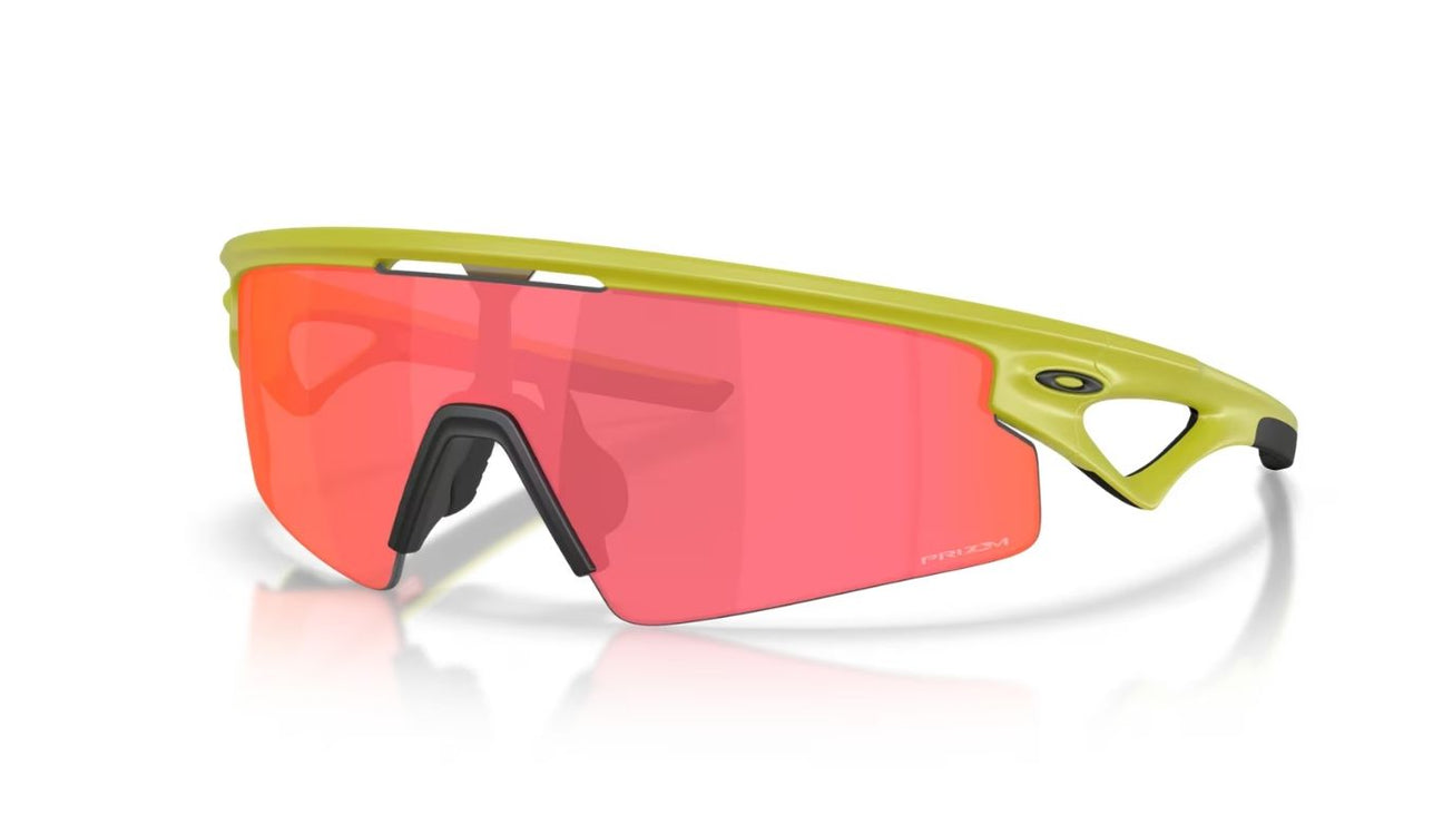 Oakley-Sphaera-Strike