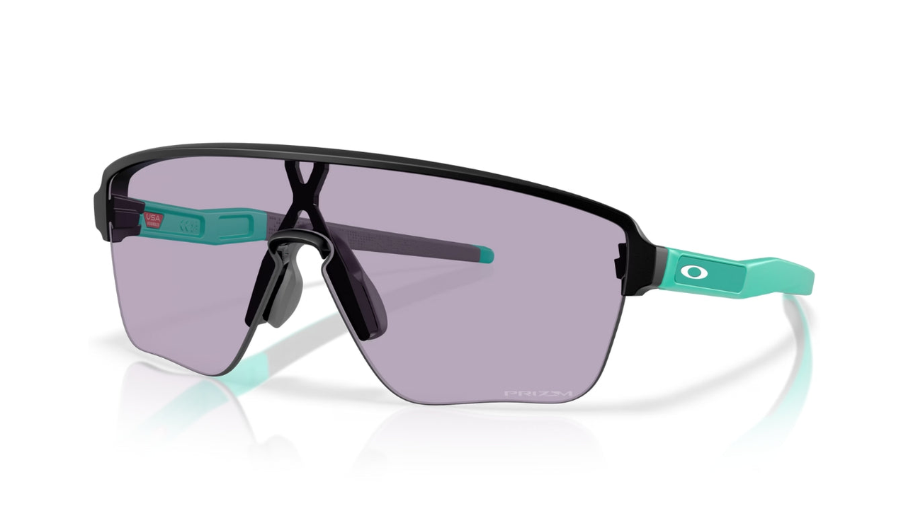 Oakley Corridor collectie, stijlvolle sportbril met UV-bescherming, verkrijgbaar bij Sportbrillenshop.nl