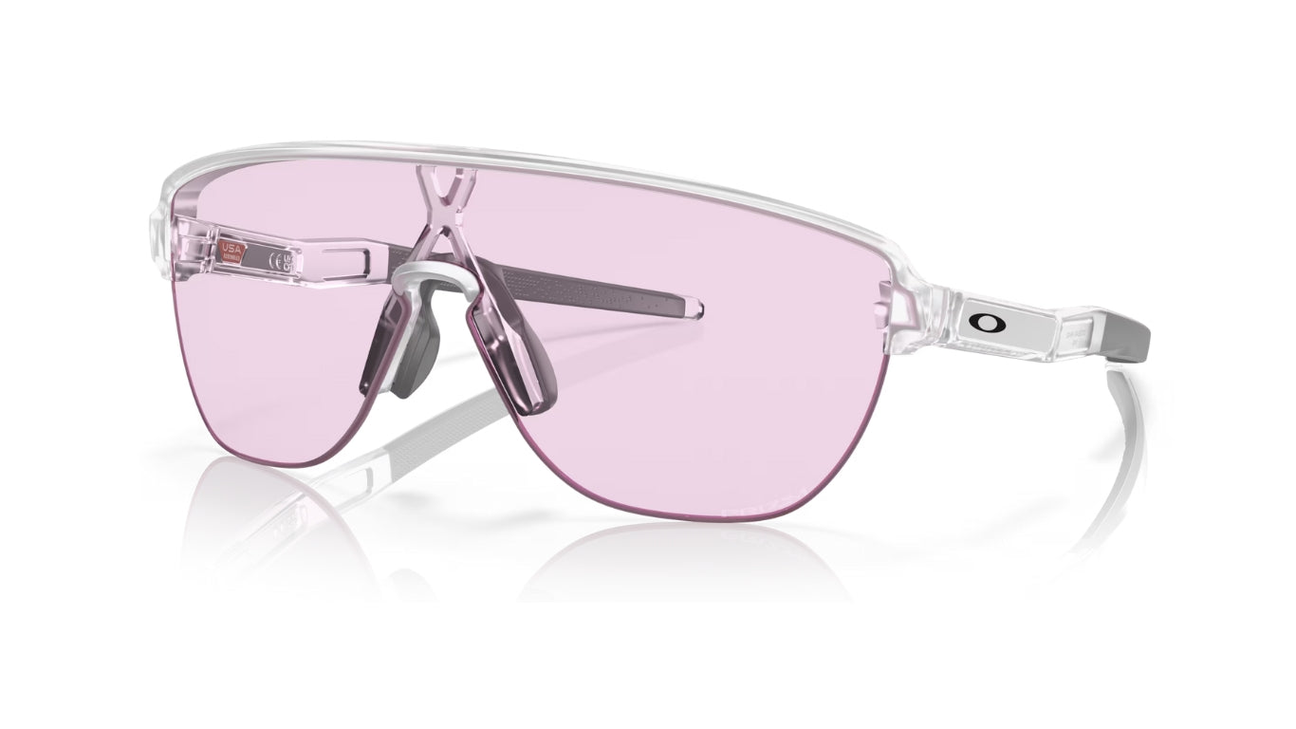 Oakley Corridor collectie, stijlvolle sportbril met UV-bescherming, verkrijgbaar bij Sportbrillenshop.nl