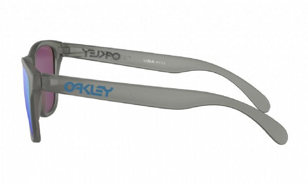 Oakley Frogskins XS (extra klein) Matte Grey Ink/Prizm Sapphire