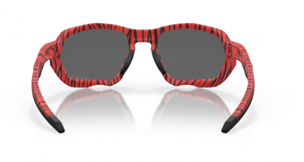 Oakley Plazma Red Tiger/ Prizm Black