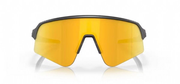 Vooraanzicht van de Oakley Sutro Lite Sweep Matte Carbon sportbril met Prizm 24K lens, ontworpen voor helder zicht en stijl