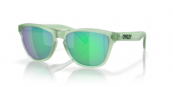 Oakley Frogskins XS (extra small) Matte Translucent Jade. Prizm Jade Polarized