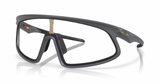 Oakley RSLV Matte Carbon/Clear to Black Iridium Photochromic