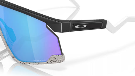 Oakley-BXTR-Matte-Black-Prizm-Sapphire
