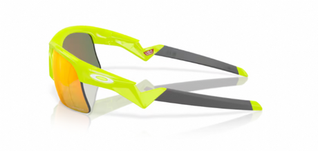 Oakley-Capacitor-Youth-Small-Polished-Retina-Burn-Prizm-Ruby