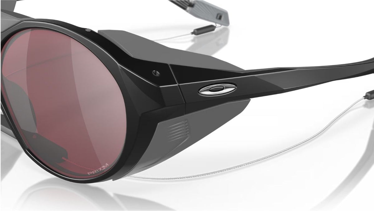 Oakley-Clifden-Matte-Black-Prizm-Snow-Black