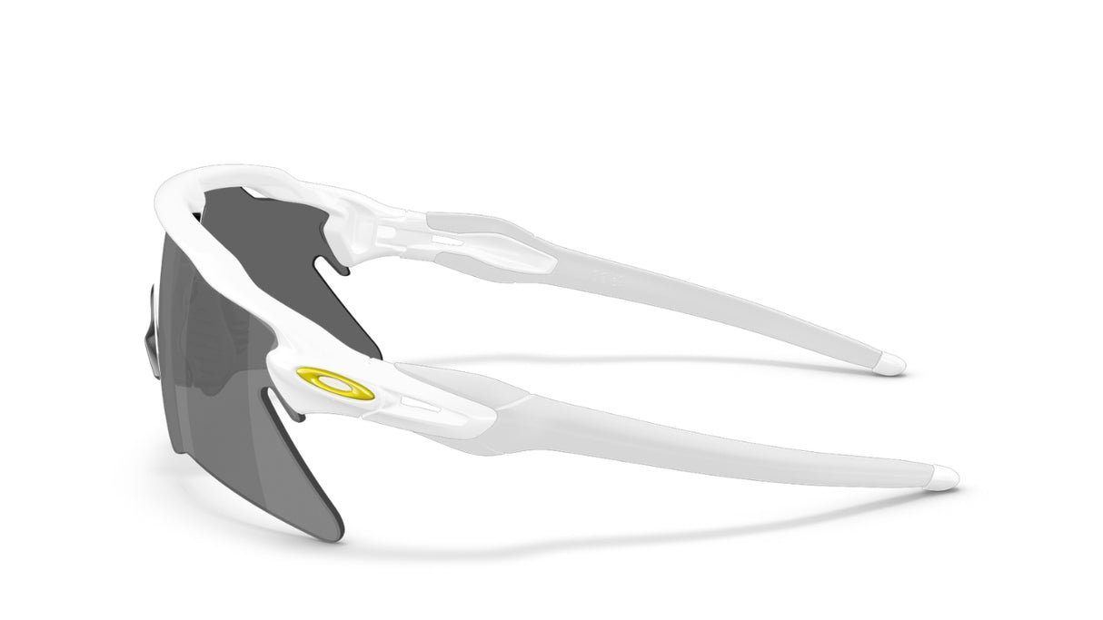 Oakley-Custom-Radar-EV-Heater-Photochromatic