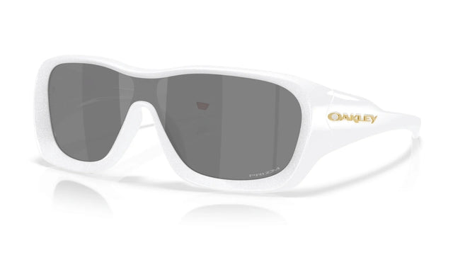 Oakley-De-La-Salle-Pearl-White-Prizm-Black