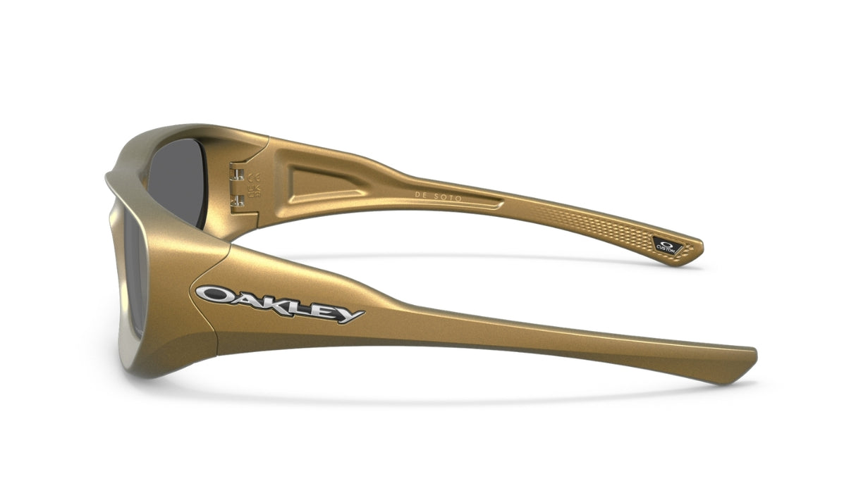 Oakley De Soto Brass Tax Prizm Black Zijaanzicht